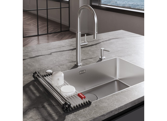 Bateria FRANKE PESCARA J PULL-OUT SPRAY stal szczotkowana INOX (115.0741.694)